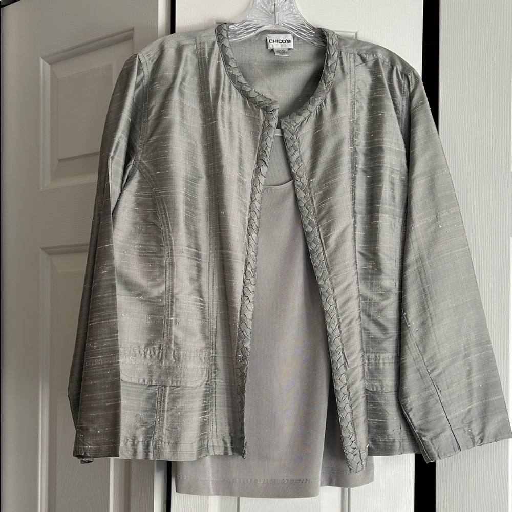 Chico’s silk silver jacket with coordinating shell. Size 2